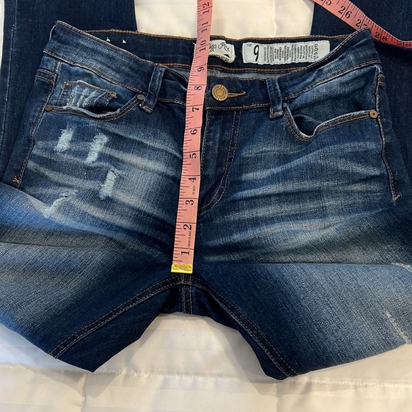 ⭐️4/$20-Jean bundle!! - Picture 13 of 16